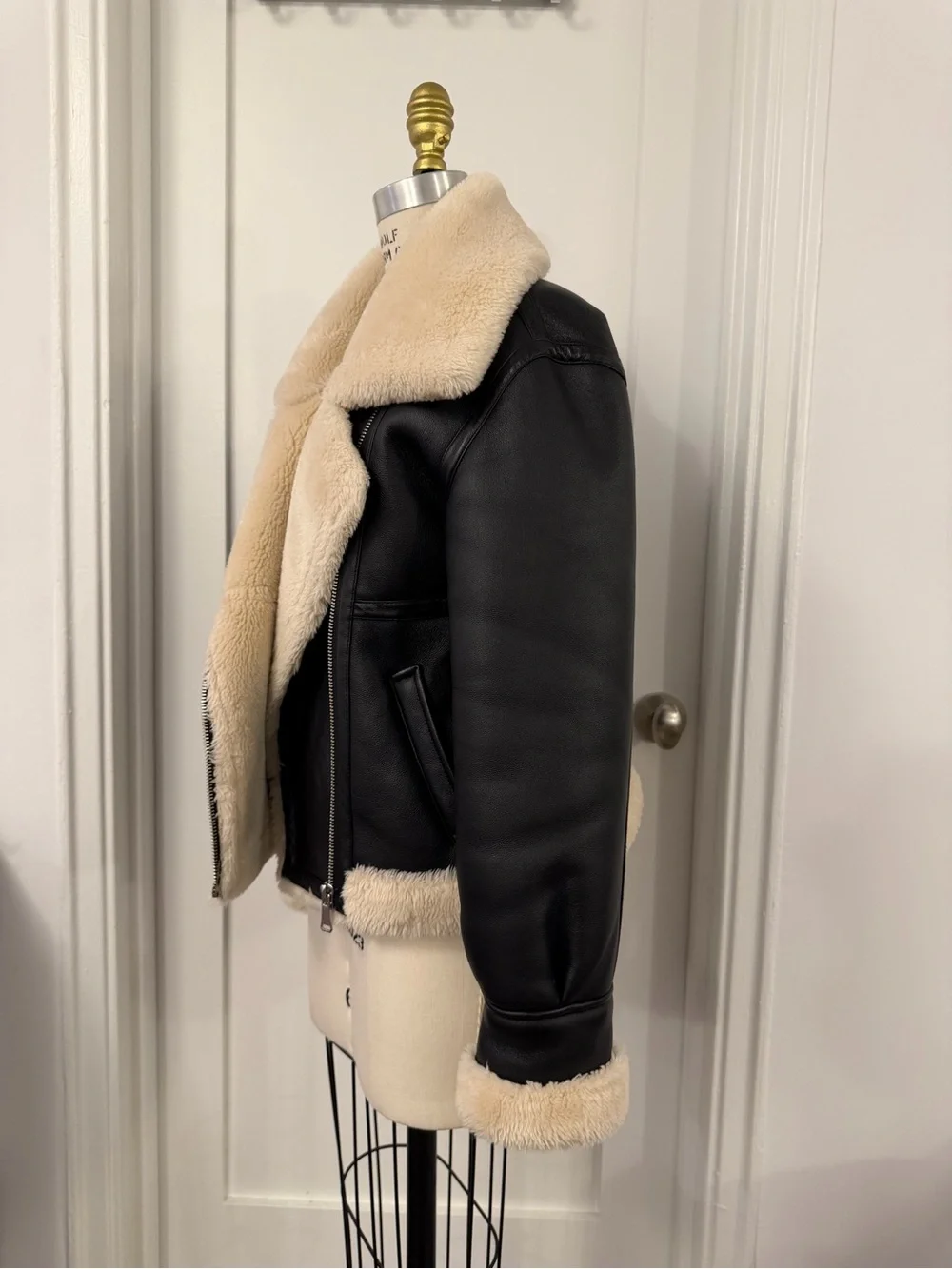 Frame Faux Shearling Coat - Picture 4 of 6